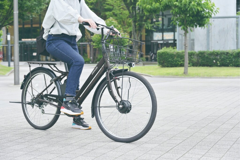 引っ張るアシスト感。丸石サイクルの電動アシスト。自転車通勤に最適 